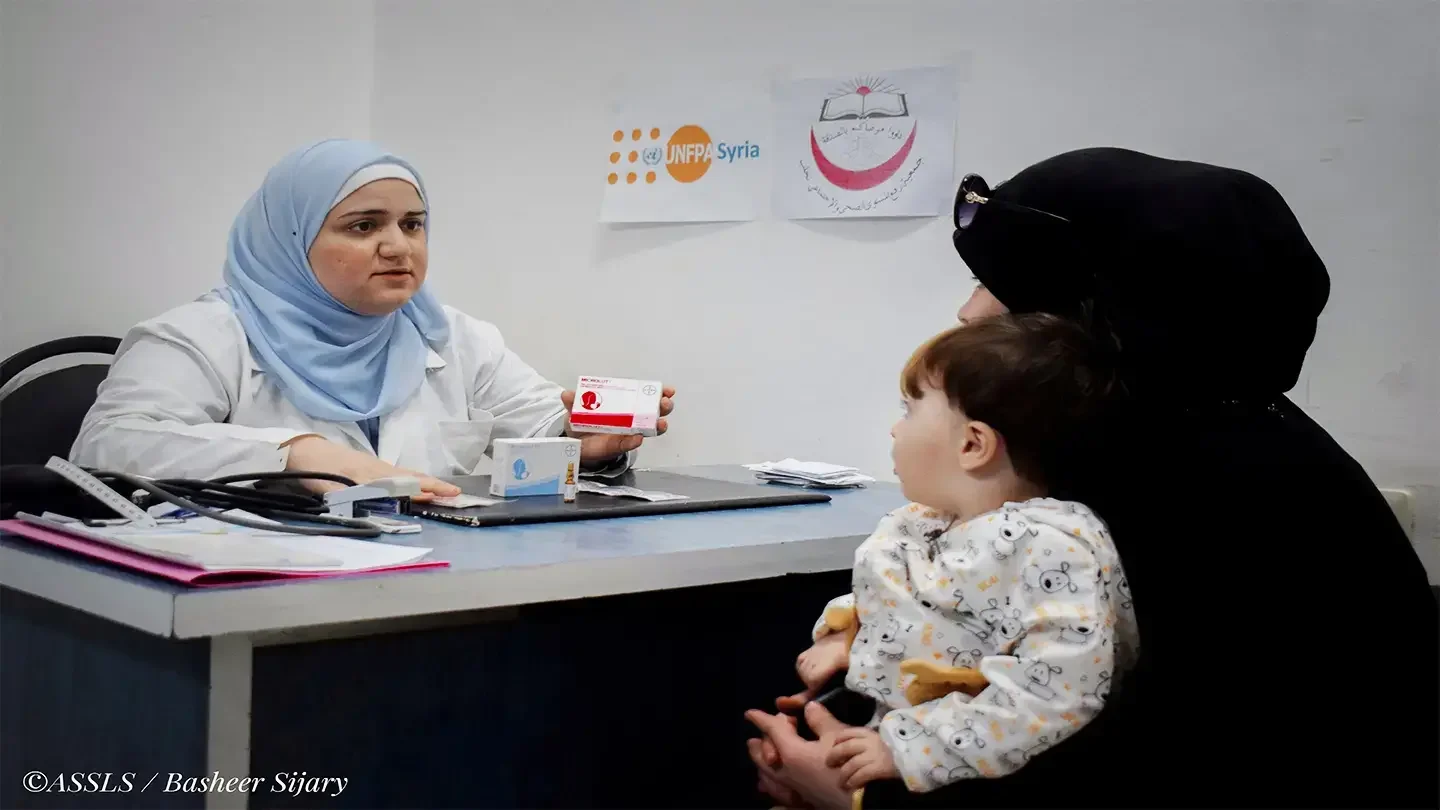 جودي: القابلة التي تحمل رسالة الأمهات من جيل إلى جيل