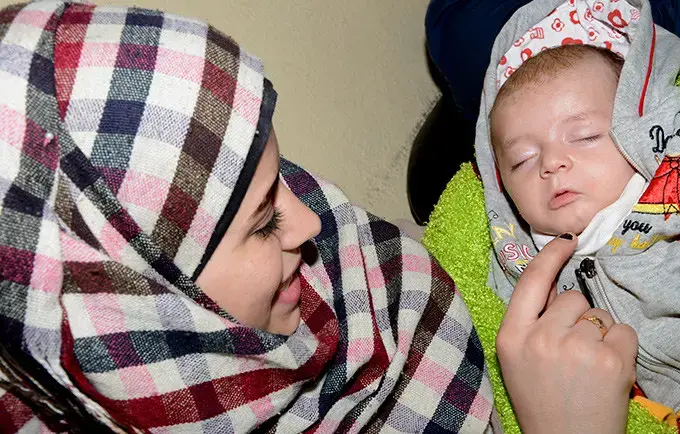 As Syrian crisis drags into fifth year, pregnant women caught in the middle 