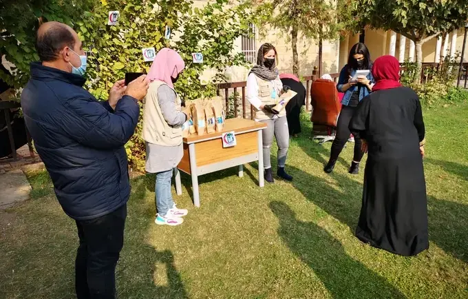 يجب أن تكون النظم الصحية التي نعيد إنشاءها بعد كوفيد-19 متاحة للجميع